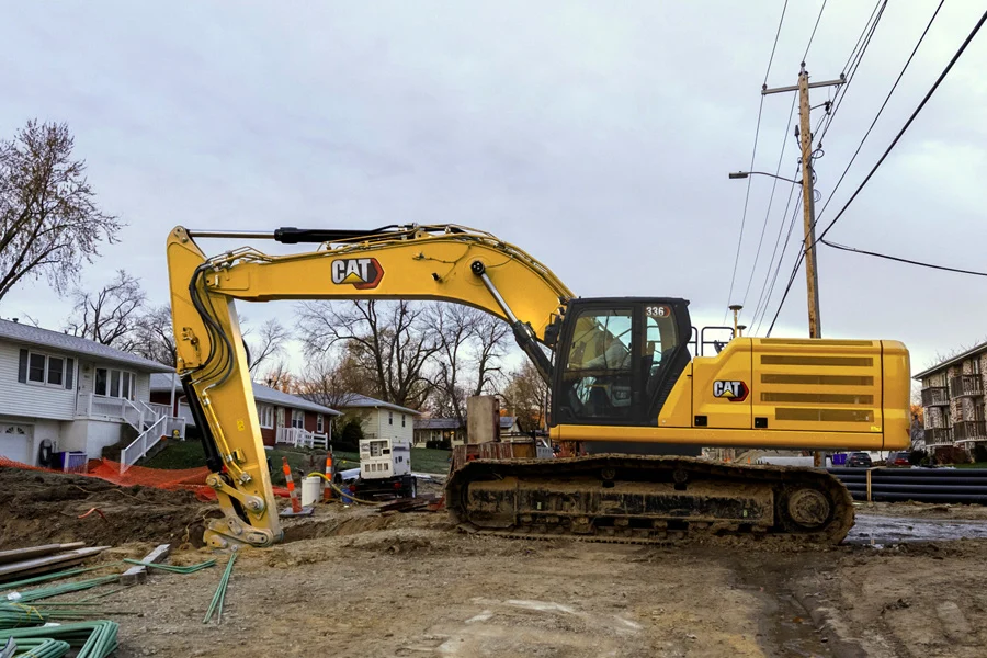 Caterpillar CAT 336 para locação em Angola - imagem 2